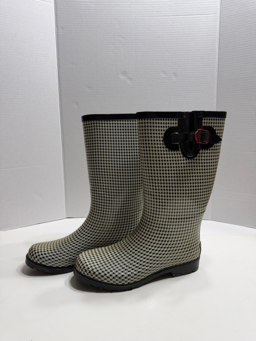 Classic Houndstooth Rain Boots with Buckle Accent